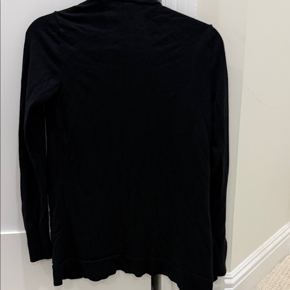 Express Classic Black Cardigan - Picture 5 of 5